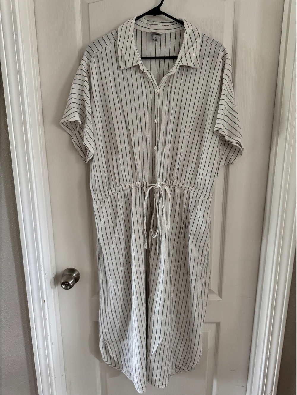 a new day XL White and Black Striped Button-Up Midi Dress with Drawstring Waist